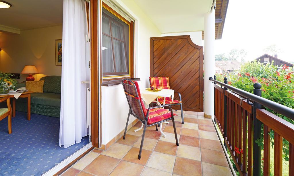 Appartementhaus Silvia บาดฟึสซิง ภายนอก รูปภาพ